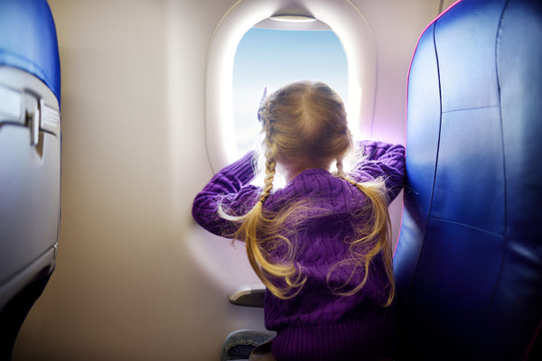Best Ways to Keep Your Kids Happy While Travelling